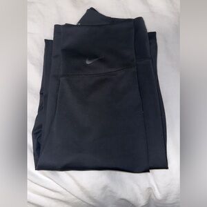 NEW XS Nike Yoga Pants Leggings - Fits like Small